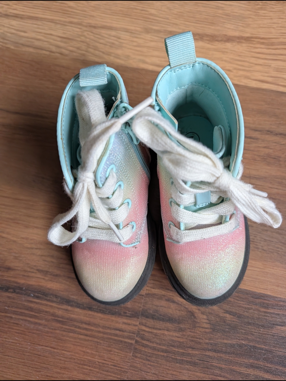 Cat & Jack Pastel Rainbow Glitter Lace-Up Combat Boots Size 7 Unicorn Mermaid - Picture 4 of 10
